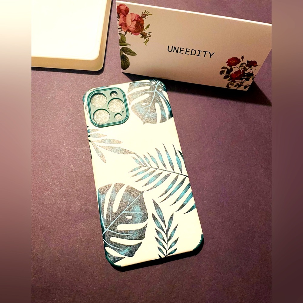 Iphone 12 pro max Uneedity leaf design phone case